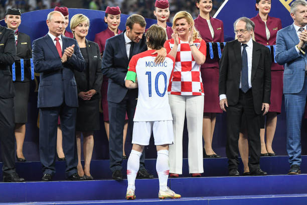 表现平平的 表现平平的