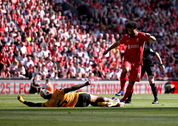 速度滑冰突 速度滑冰突