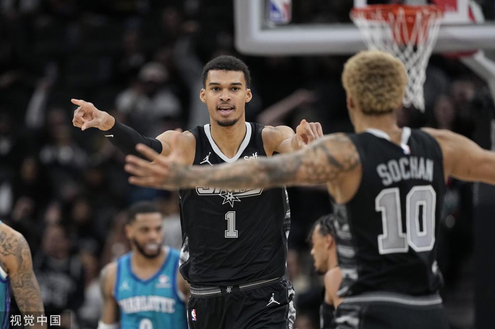 相关工作人 相关工作人